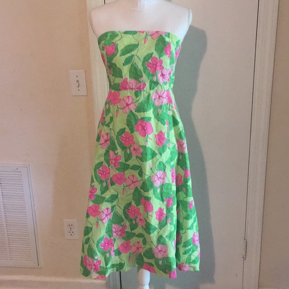 Lilly Pulitzer Dresses & Skirts - Lilly Pulitzer strapless dress size 12 tie back